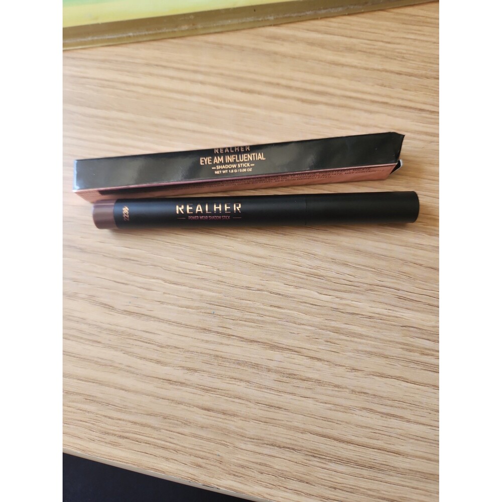 RealHer Eye Am Influential Cream Eyeshadow Stick #22364 Chocolate Matte NIB